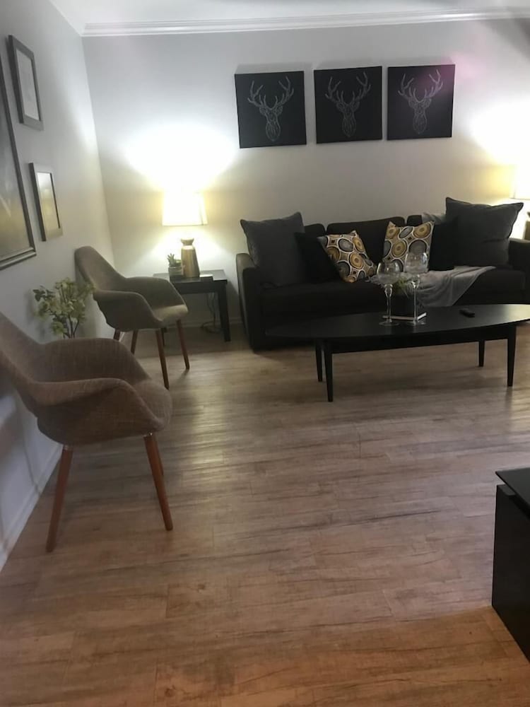 Фото Hollywood Charming Vacation