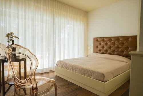 Гостиница B&b La Riserva Dannunziana Luxury Suites
