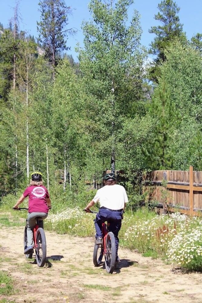 Фото Arapaho Valley Ranch