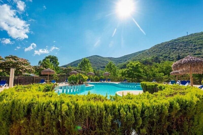 Гостиница Camping Les Cerisiers du Jaur