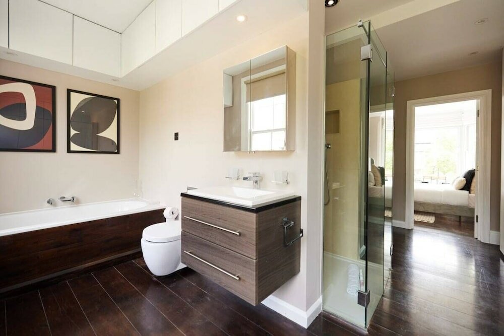 Фото The Chelsea Crib - Prestigious 3bdr House With Garden