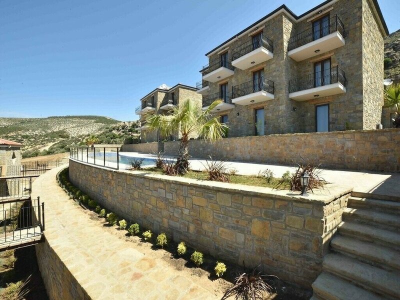 Гостиница Limnos Hotel