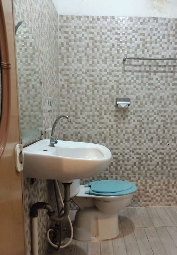 Фото Oyo 710 Naomi Heritage