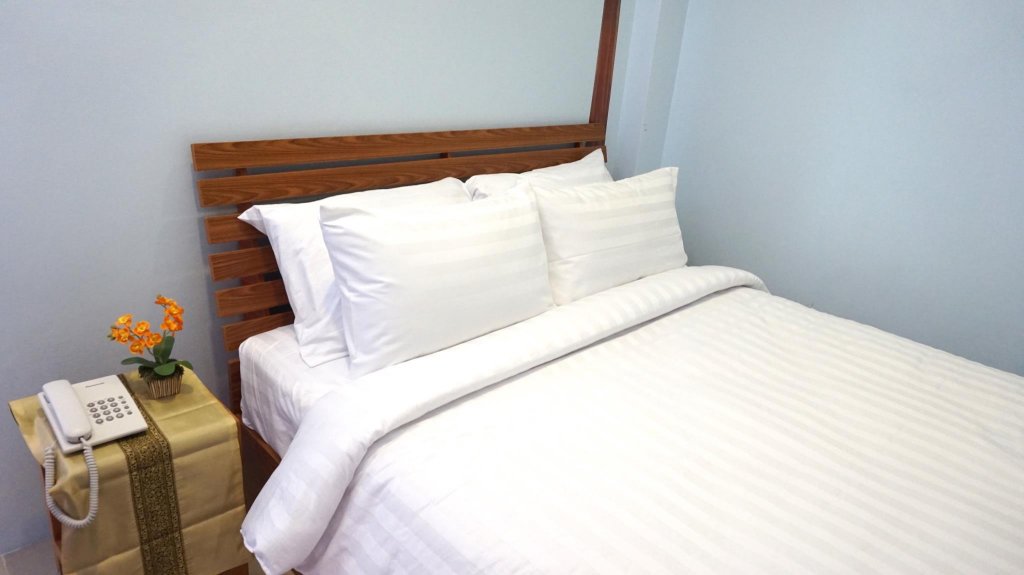 Фото Naka Dream Hotel