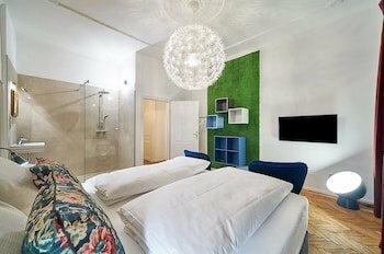 Фото Leuhusen Collection