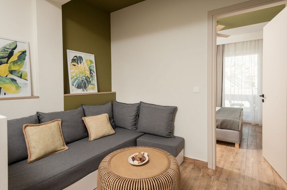 Фото Salty Colours Apartments