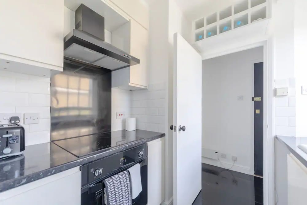 Фото Chic and Cosy 1bd Flat - Bethnal Green