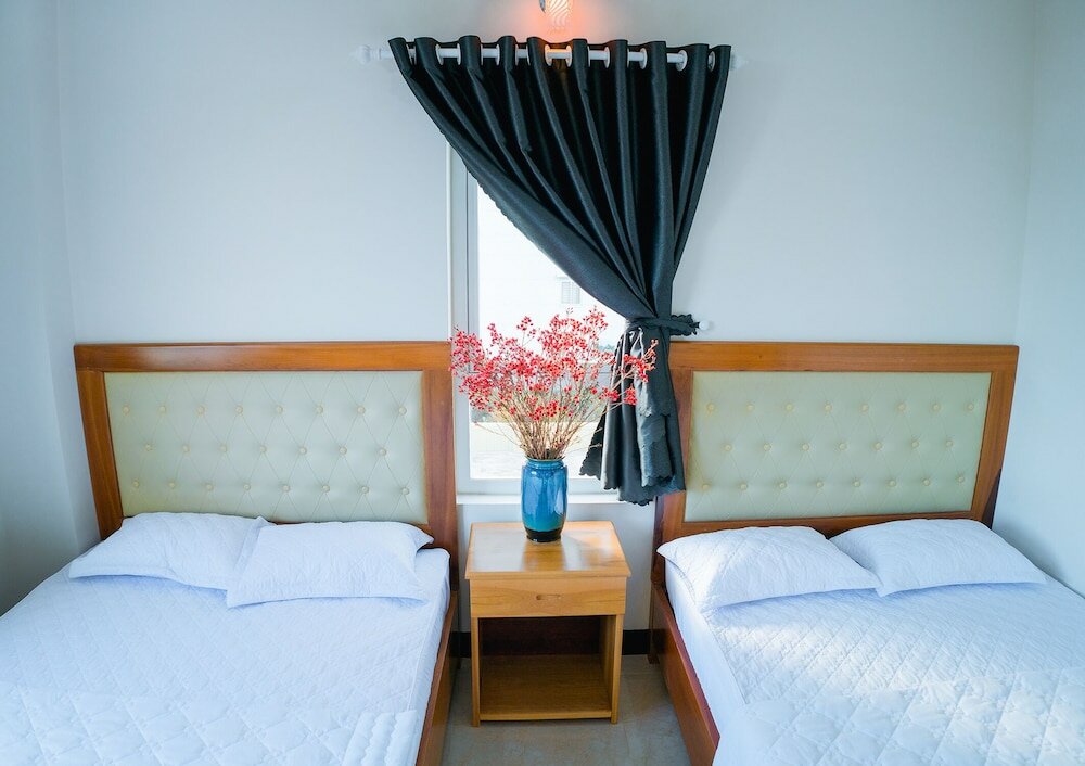 Фото Hong Ha Hotel