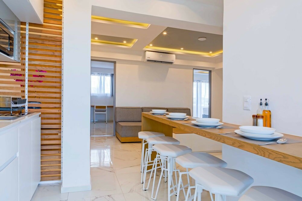 Фото Luxury Apartments Pool & Jacuzzi