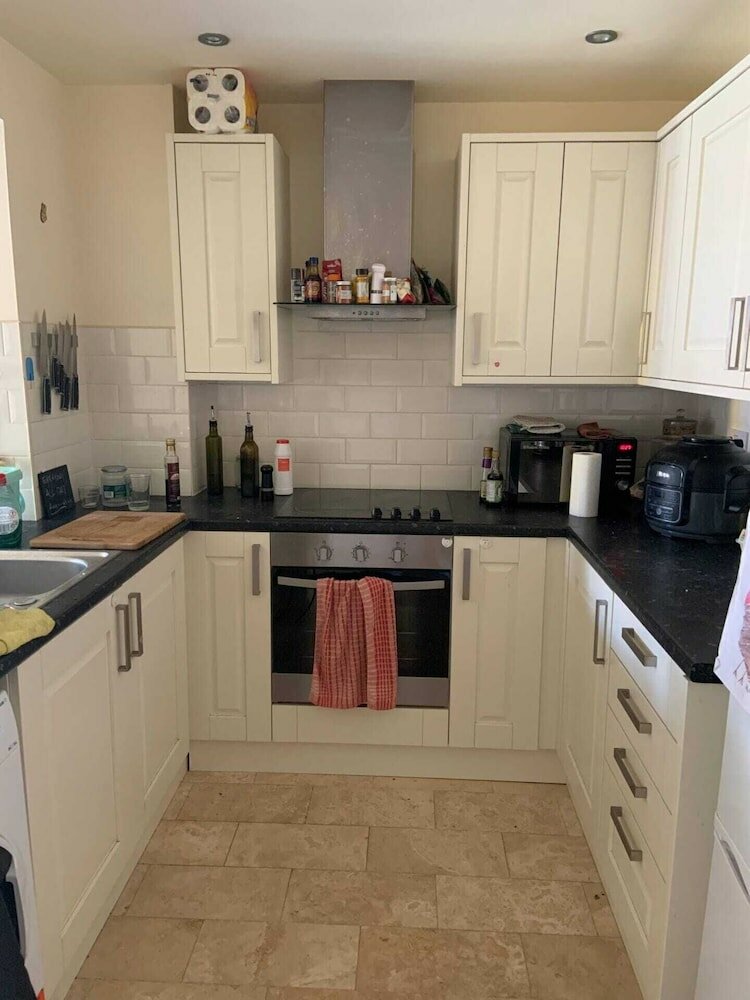 Фото Tranquil 1 Bedroom Apartment With River View