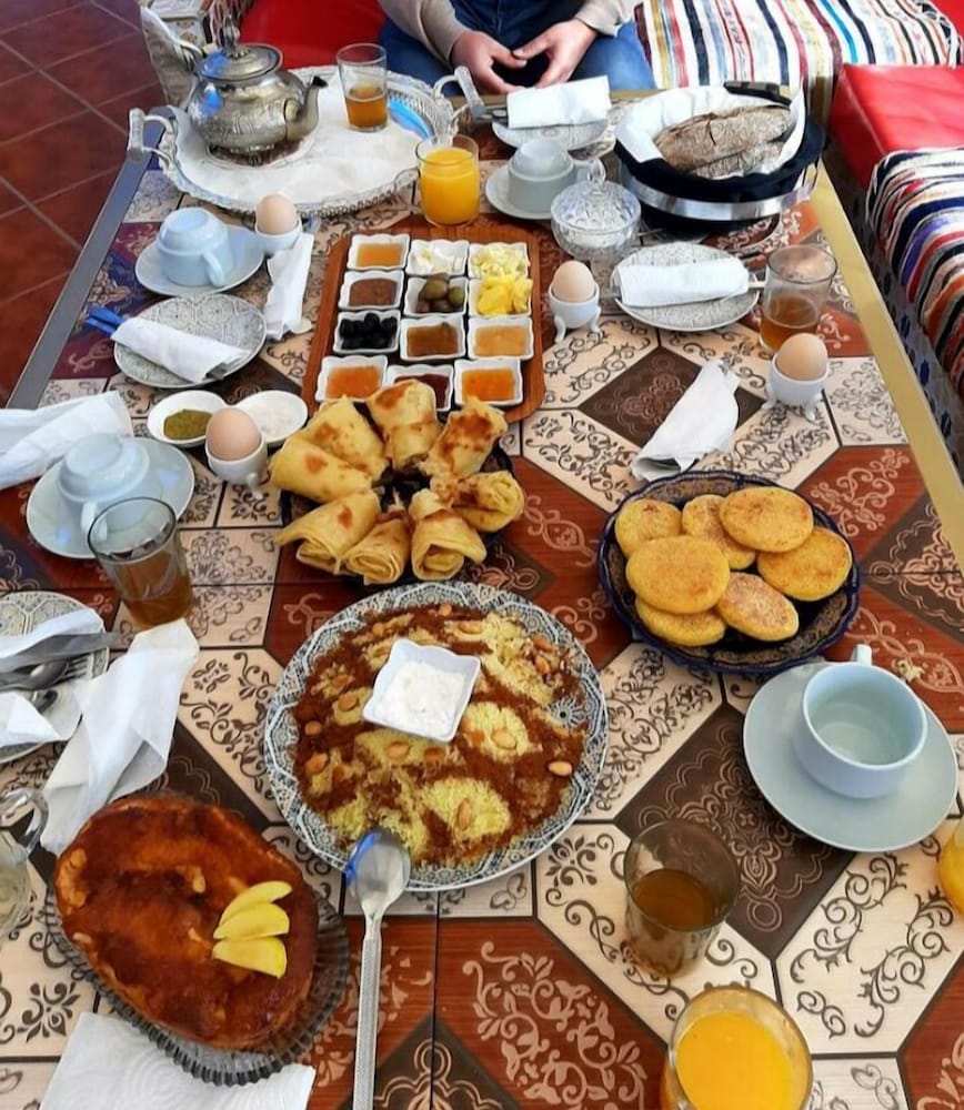 Фото Hotel Lahlou