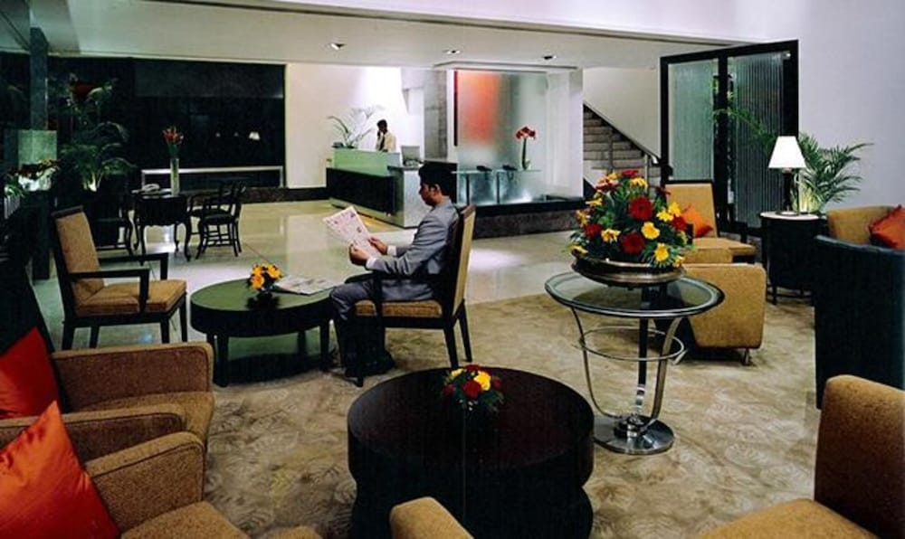 Фото Centurion Hotel