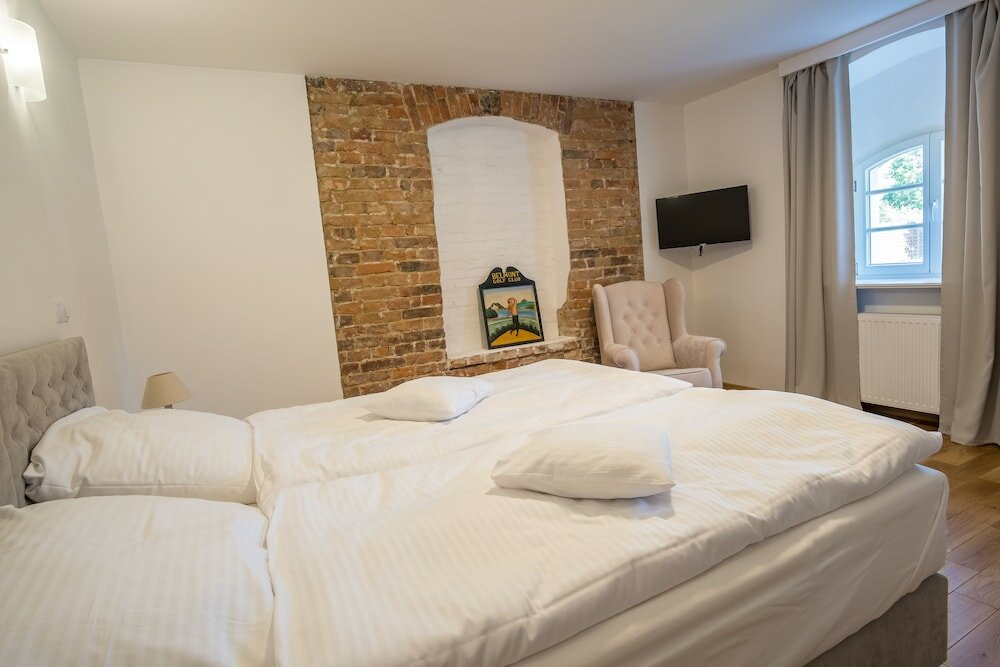 Фото Oficyna przy Pałacu Krobielowice