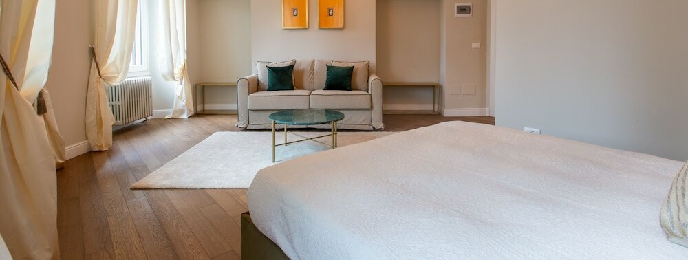 Фото Daplace - Corso Monforte Suites