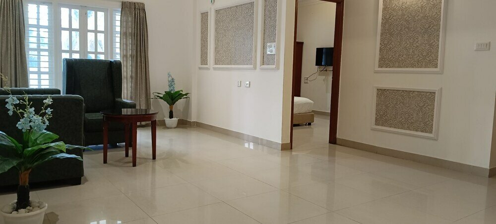 Фото Hyde Park Aparthotel