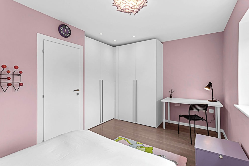 Фото 2-bed Getaway Near East Dulwich Station