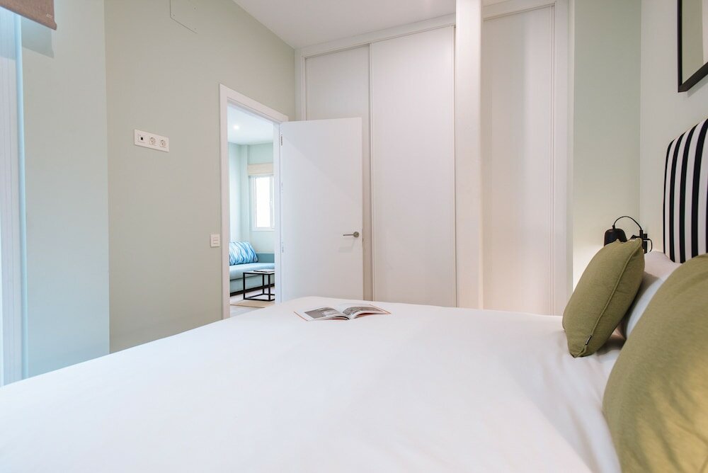 Фото Sercotel Sevilla Guadalquivir Suites