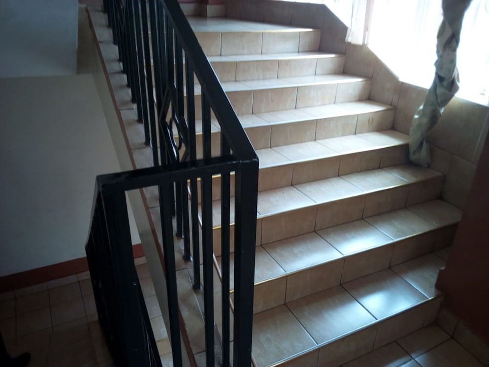 Фото Chrisam Hotel