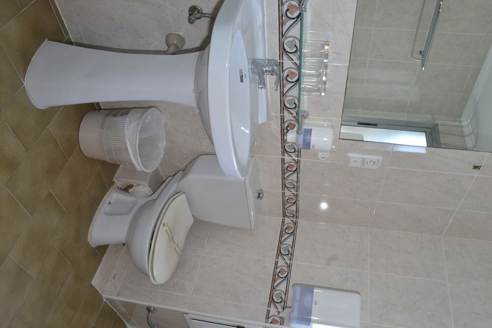 Фото Hostal Cataluña