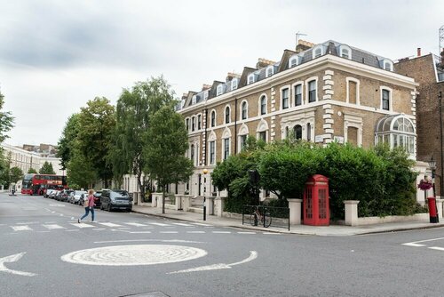 Panoramic Family Home in Maida Vale