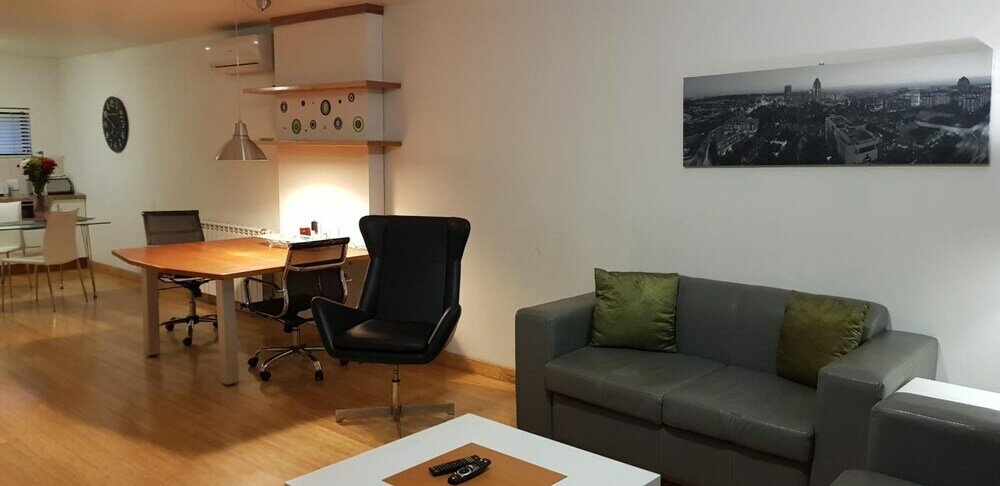 Фото Inn Green at The Lofts