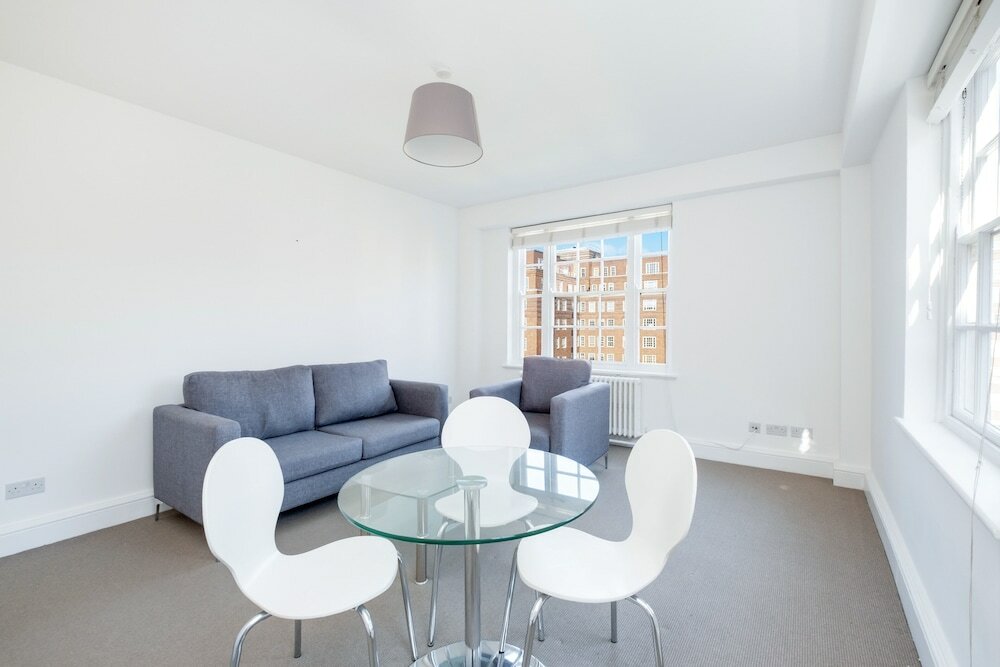 Фото Gorgeous Apartments Pimlico