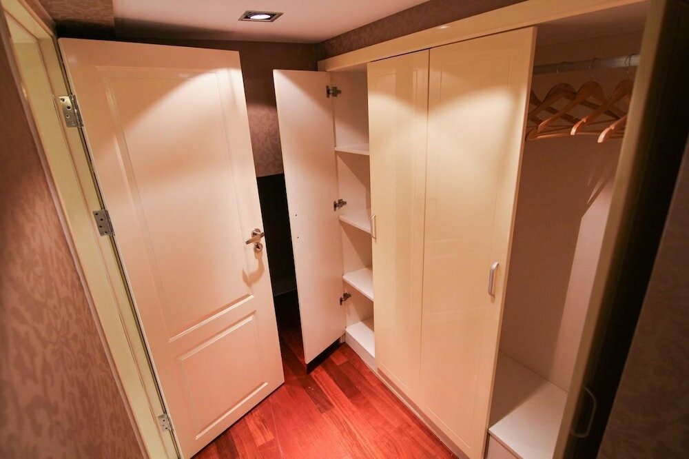 Фото Grandview Golden Palace Weifudun Apartment