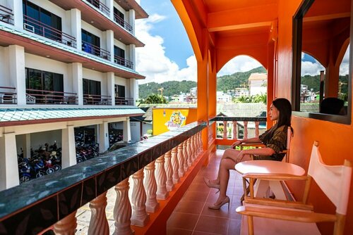 Внешний вид отеля MyPatong Social Hostel в Патонге, фото 5