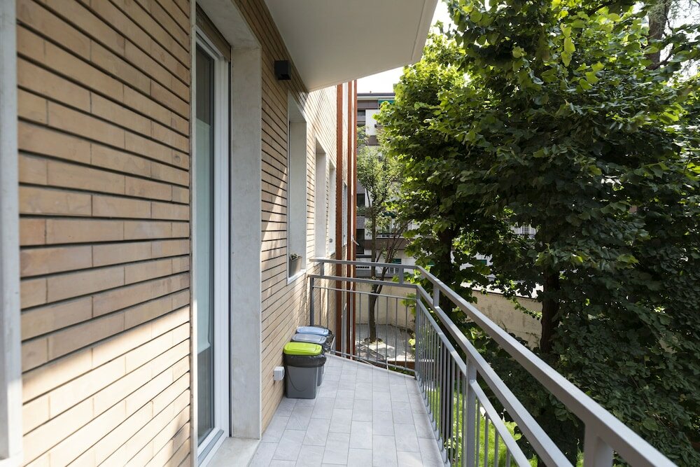 Фото NotaMi - West Milan Modern Apartment