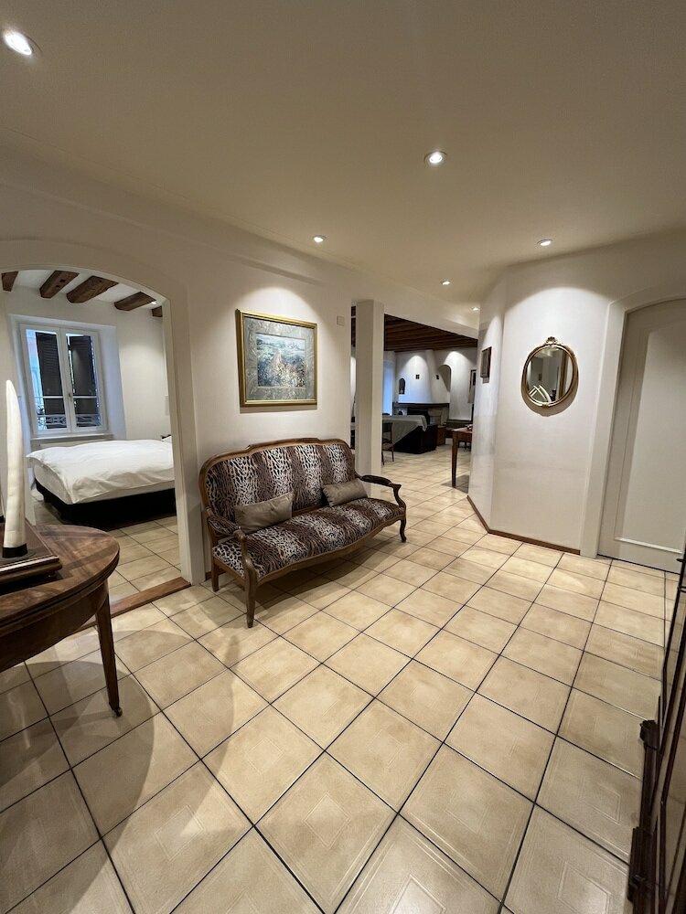 Фото La Rouvenaz