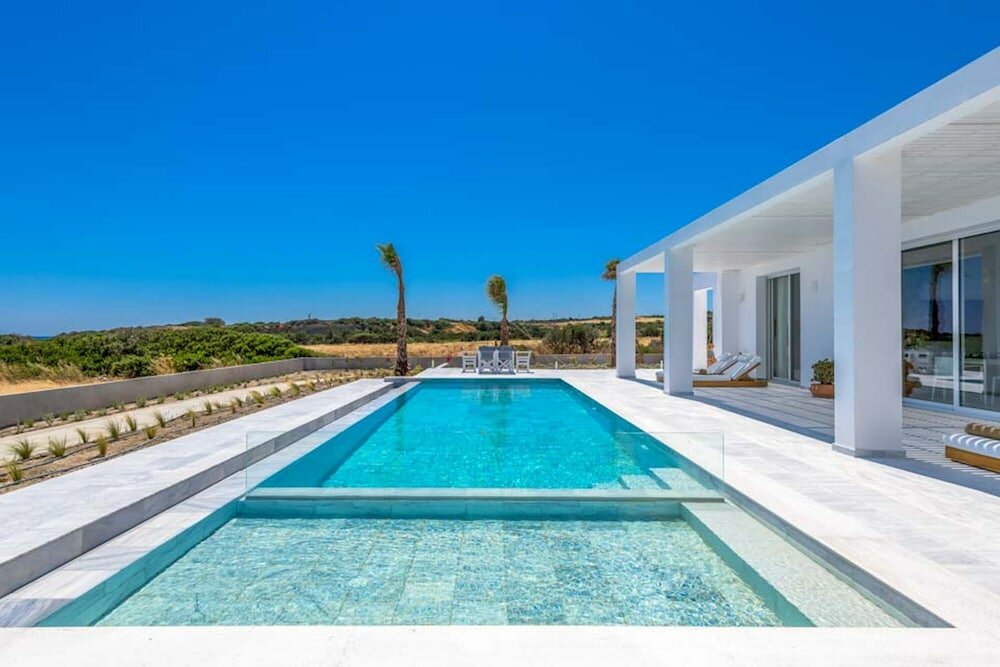 Фото Seashore Villa