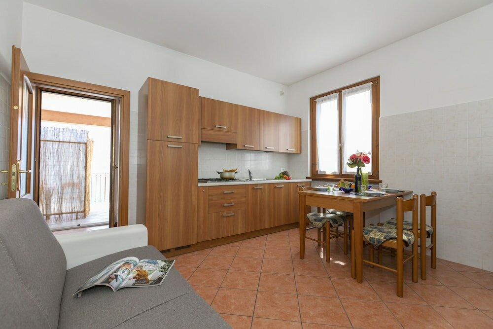 Фото Garibaldi Lake view 3