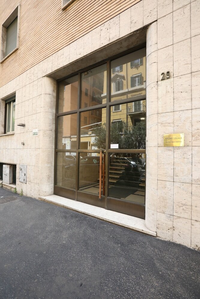 Фото Unique Luxury Apartment and Rooms