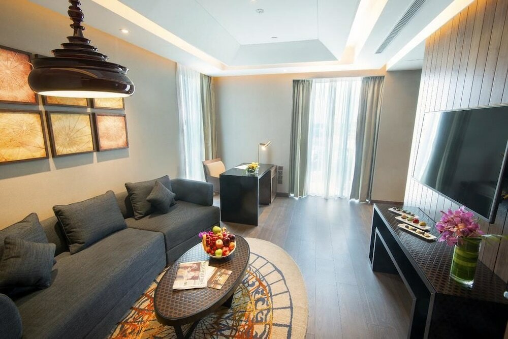 Фото Sedona Hotel Inya Wing