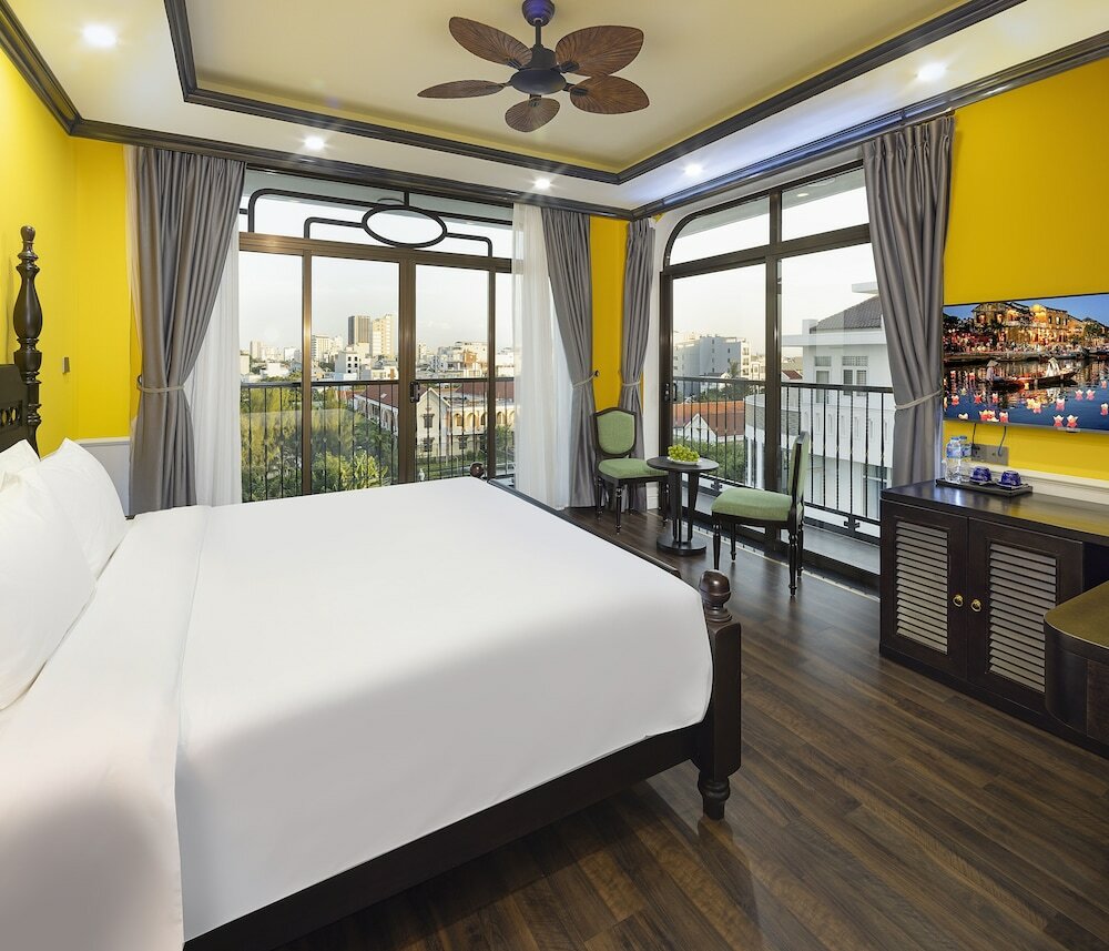 Фото Charming Beauty Hotel