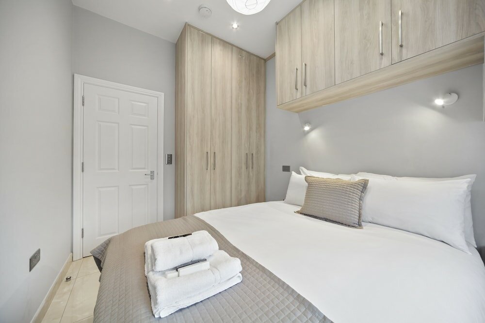 Фото Executive Apartments in Camden Town