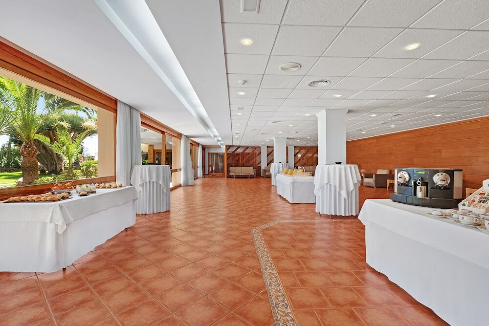 Фото Hotel Thb Los Molinos