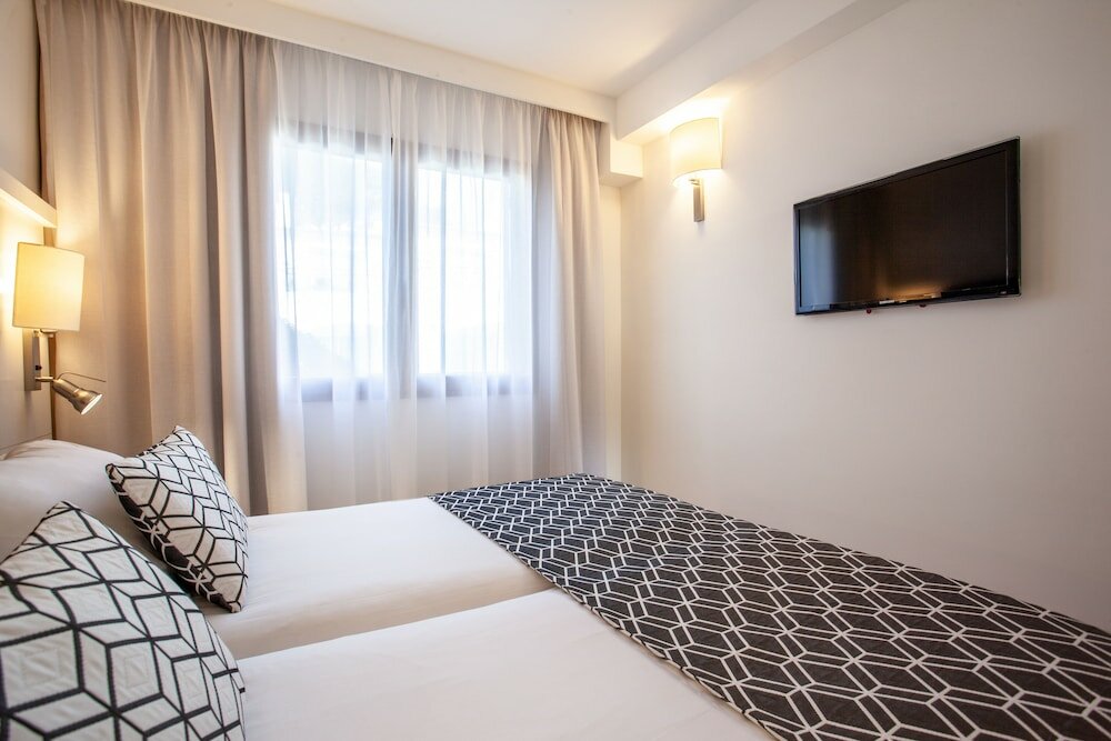 Фото Grupotel Los Principes & SPA