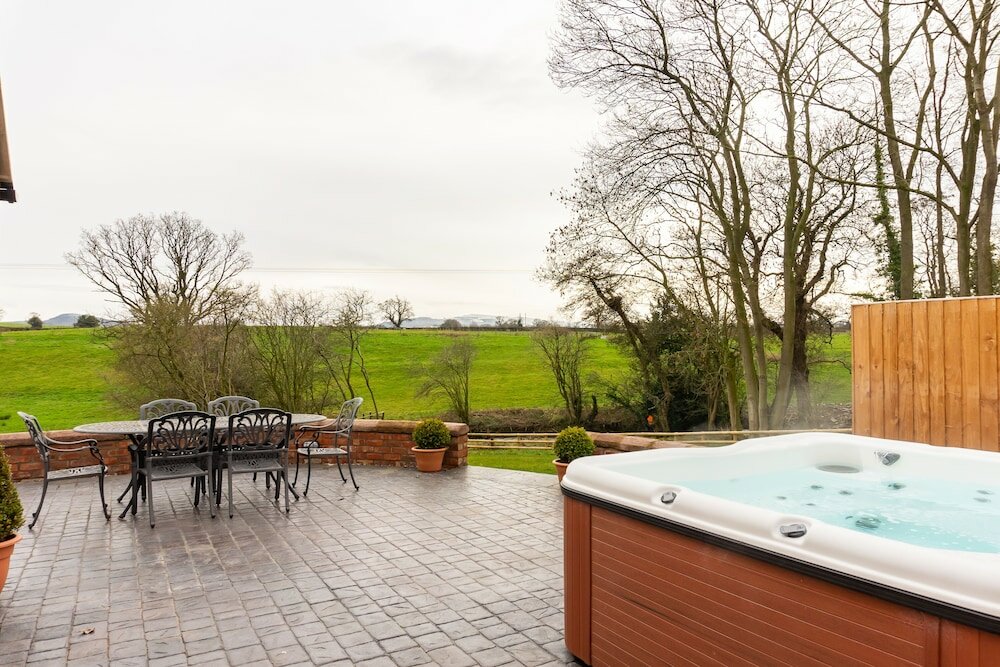 Фото The Patches