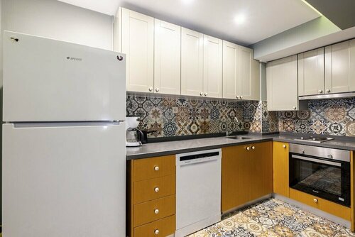 Апартаменты Missafir Flat With Superb Location in Nisantasi в Шишли
