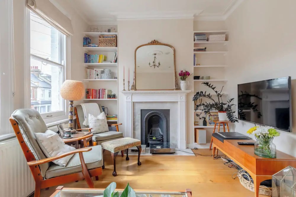 Фото Unique 1bd Flat With Terrace - West Kensington