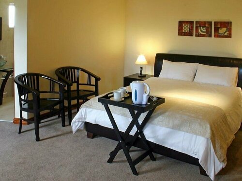 Гостиница Kwantu Guesthouses в Кейптауне