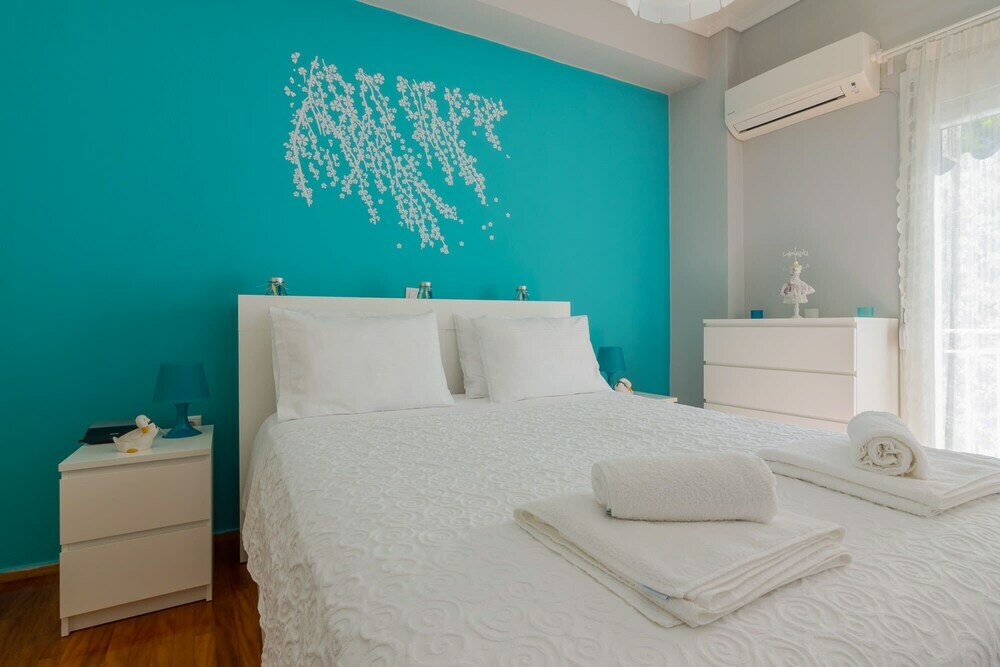 Фото Adorable 2 Bedrooms Apartment in Athens