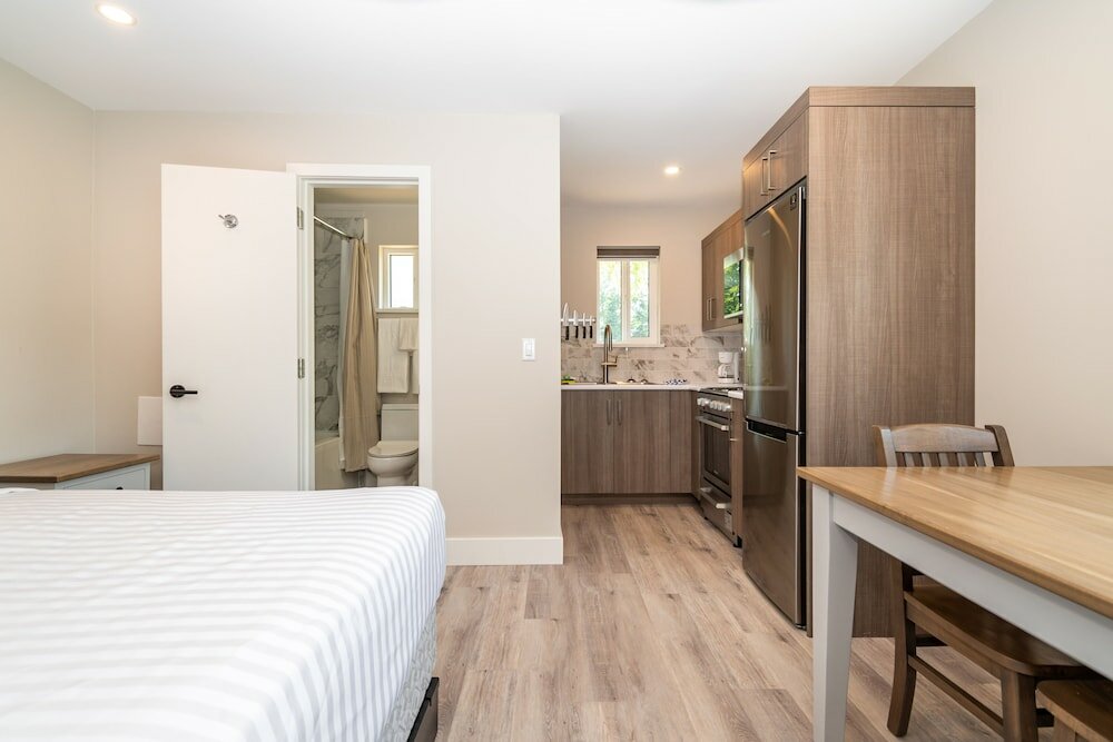 Фото Pathfinder Camp Resorts Agassiz