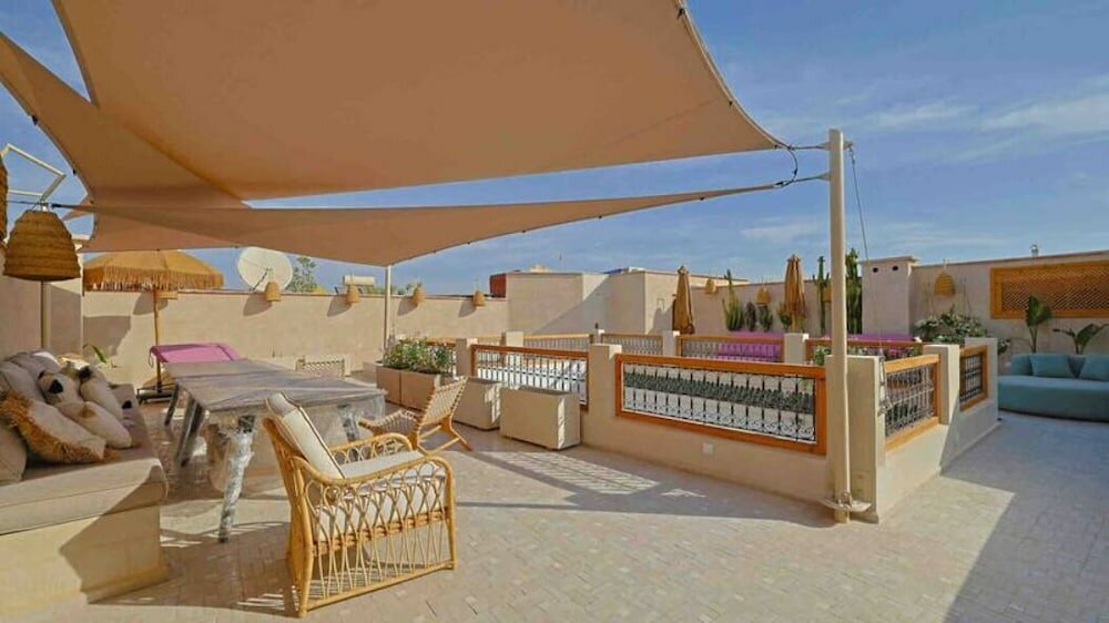 Фото Riad LallaBaya