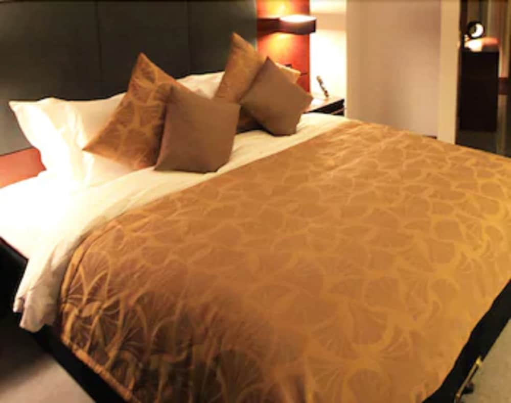 Фото Rafayel on the Left Bank