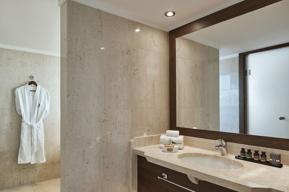 Фото Atlantica Belvedere Resort - Adults Only