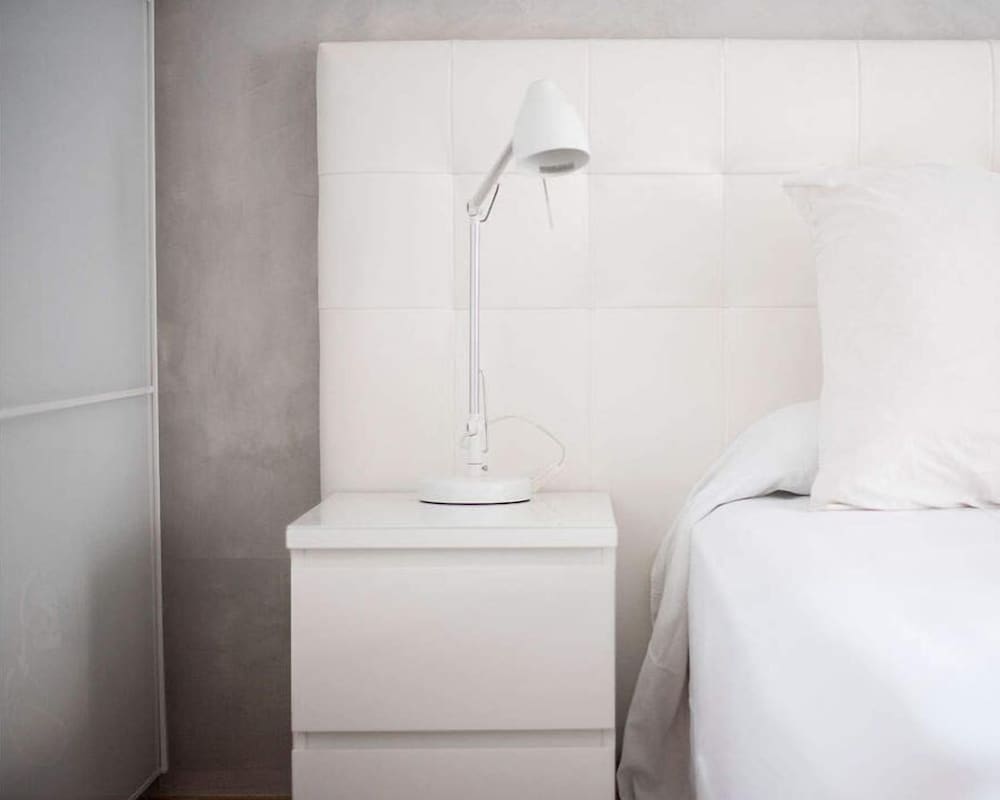 Фото Apartamentos Montserrat