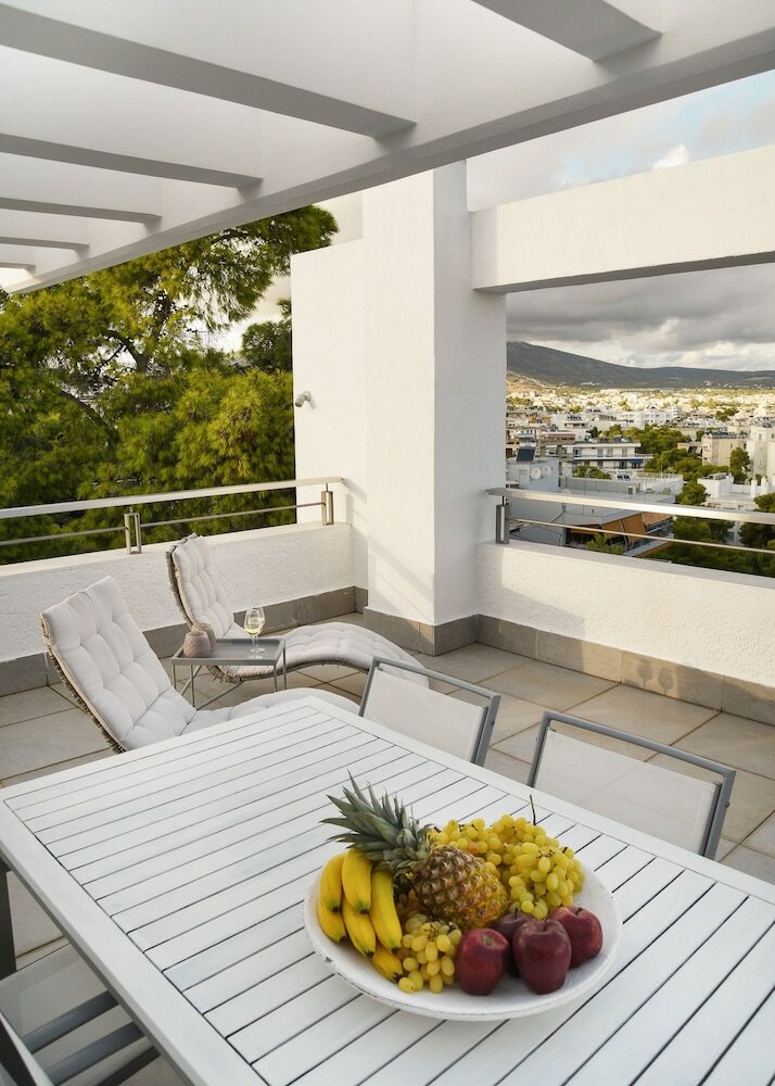 Фото The coolest loft & terrace Varkiza SV