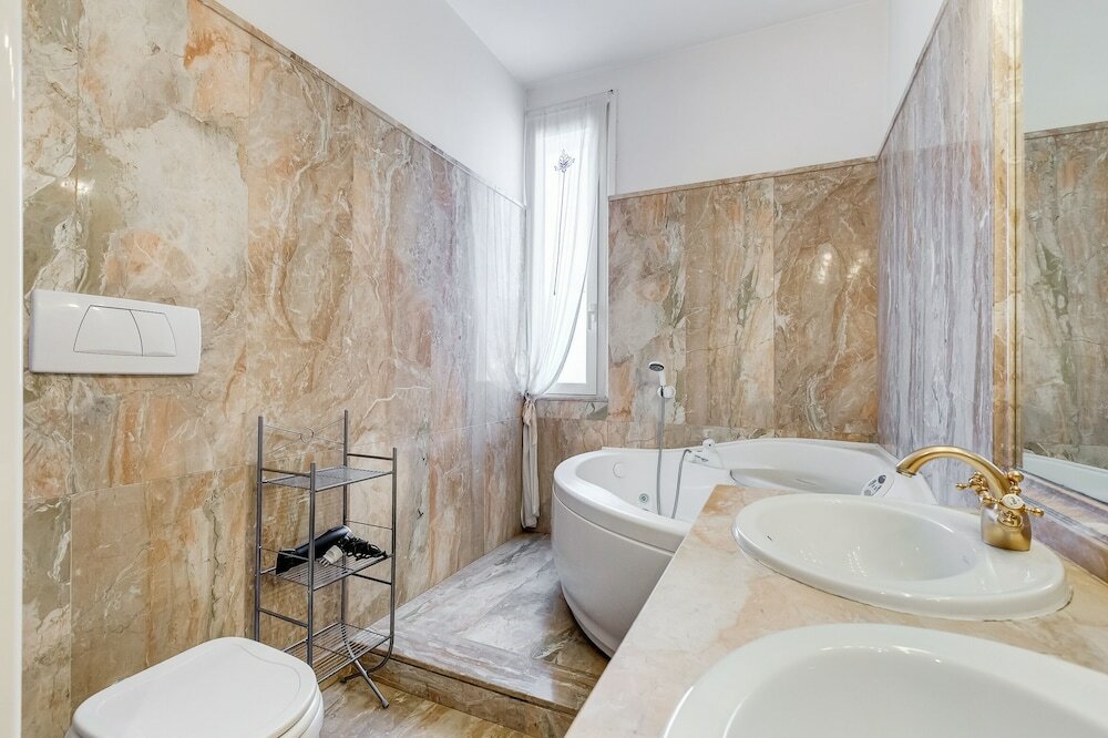 Фото Giulio Cesare Vatican Apartment